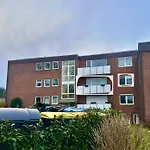 Апартаменты Bright & Spacious 1br