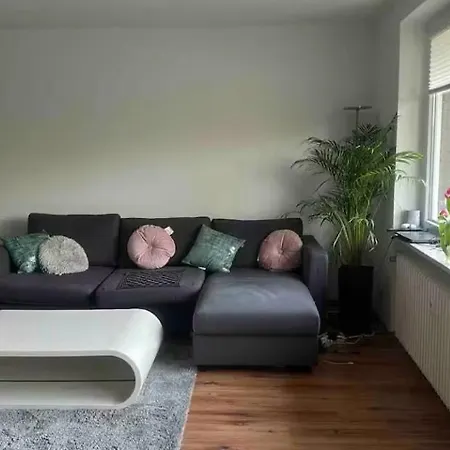 Bright & Spacious 1br Lägenhet Bielefeld