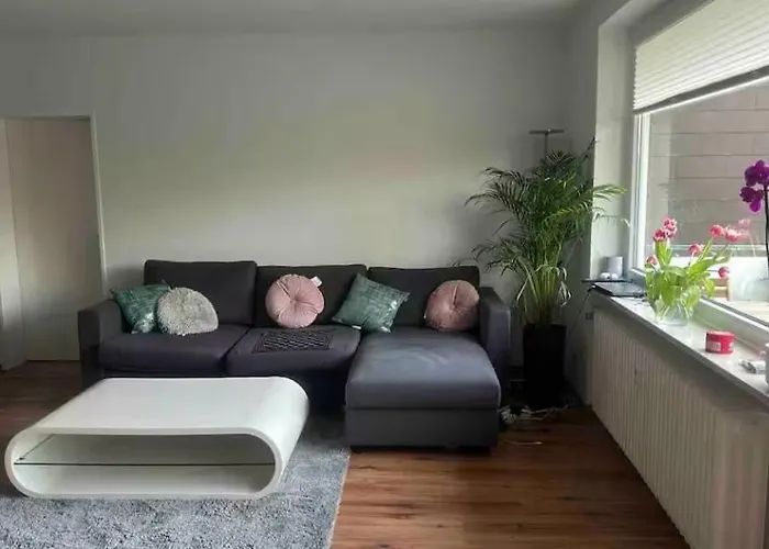 Bright & Spacious 1br Appartement Bielefeld